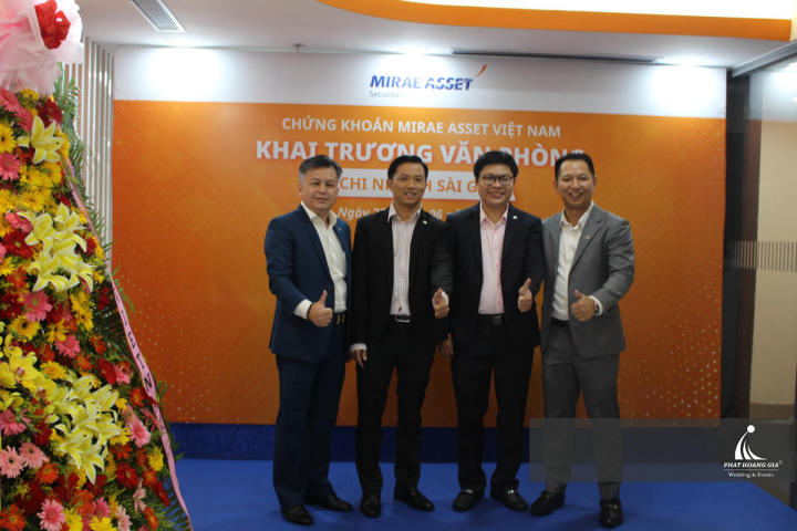 LỄ KHAI TRƯƠNG VĂN PHÒNG MỚI MIRAE ASSET (CN SÀI GÒN)