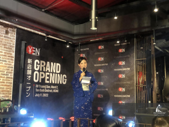 GRAND OPENING – YEN SUSHI & SAKE PUB
