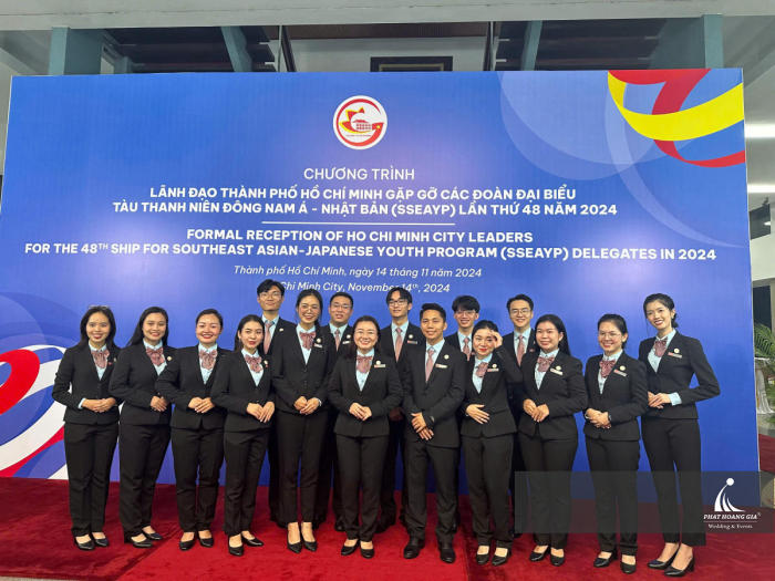 LÃNH ĐẠO TPHCM GẶP GỠ CÁC ĐOÀN ĐẠI BIỂU TÀU THANH NIÊN ĐÔNG NAM Á VÀ NHẬT BẢN