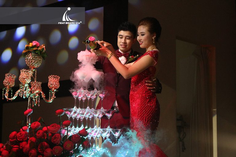 PHÁT HOÀNG GIA - CHÚNG TÔI “HẠNH PHÚC” CÙNG BẠN!
