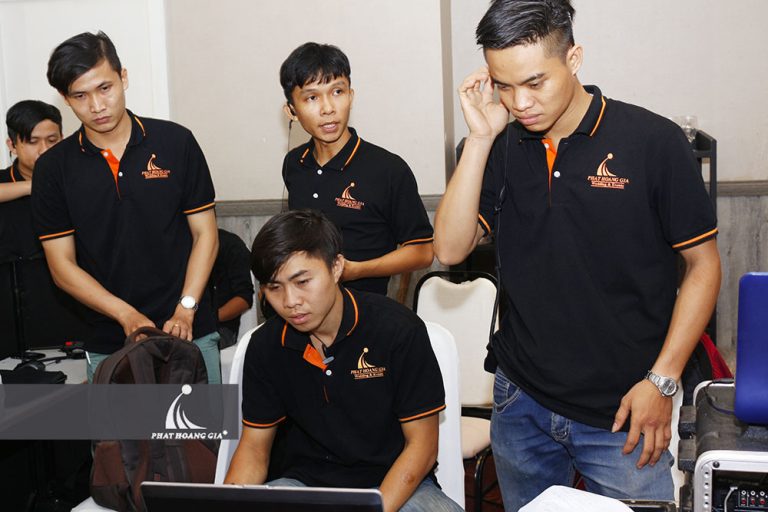 TỔ CHỨC SỰ KIỆN - TÂM TƯ NGƯỜI TRONG NGHỀ