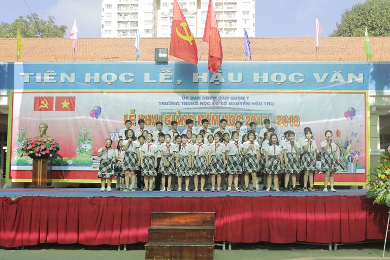 LỄ KHAI GIẢNG TRƯỜNG THCS NGUYỄN HỮU THỌ