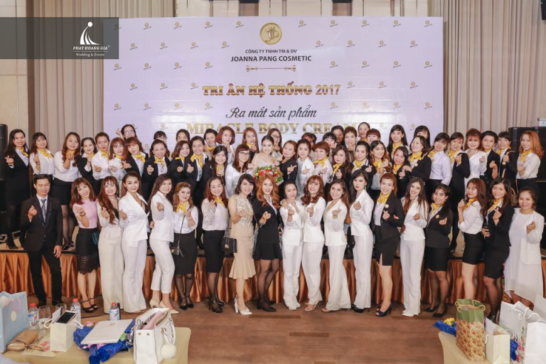 TRI ÂN HỆ THỐNG MỸ PHẨM JOANNA PANG