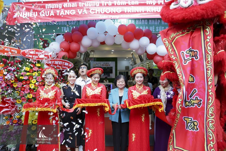 KHAI TRƯƠNG SHOWROOM MỸ PHẨM SULJIN