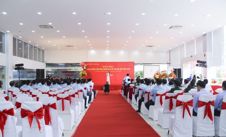 QUÂN CHỦNG PKKQ KHAI MẠC LỚP HL THỢ SỬA CHỮA XE Ô TÔ THẾ HỆ MỚI 2018