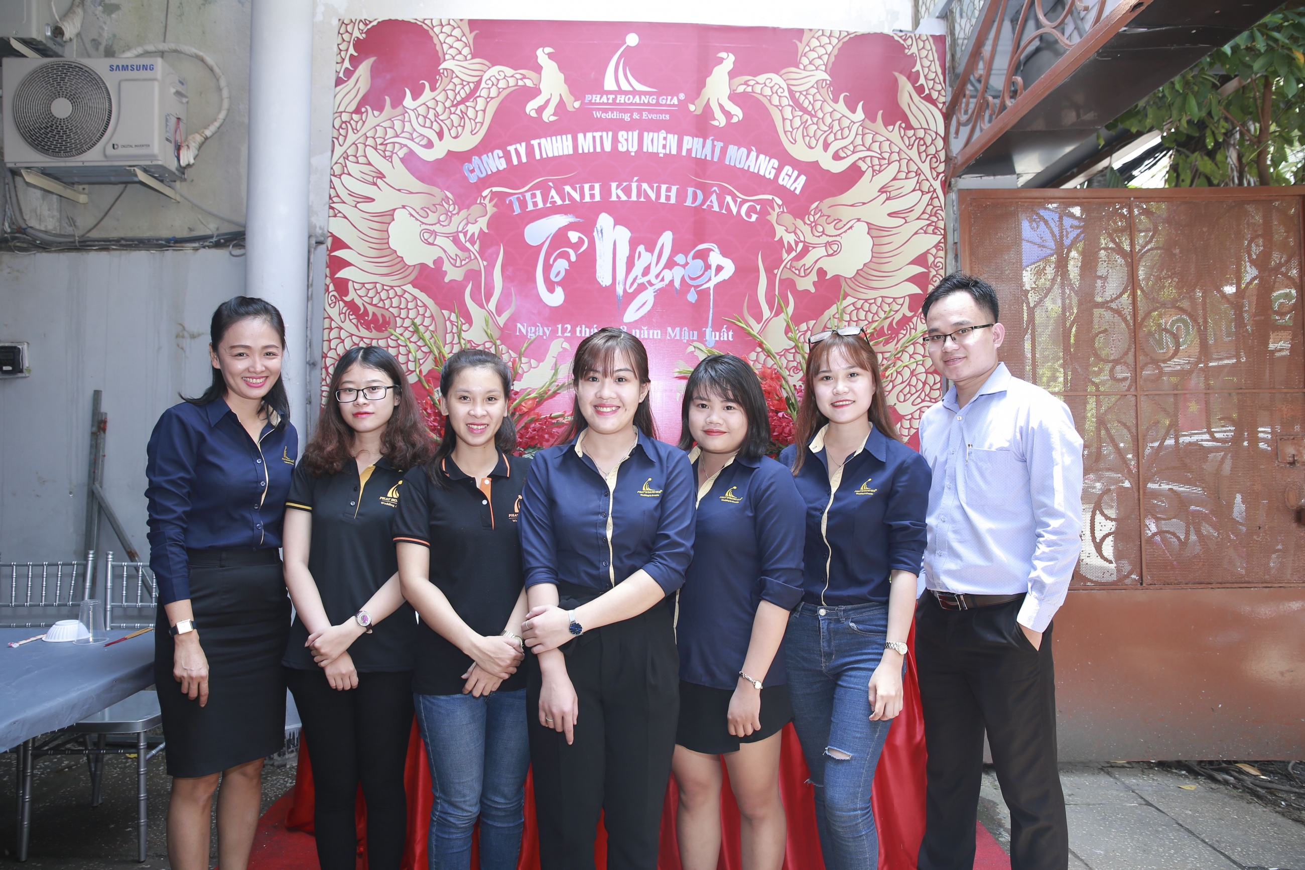 PHÁT HOÀNG GIA CÚNG TỔ NGHIỆP NGÀNH SÂN KHẤU 2018