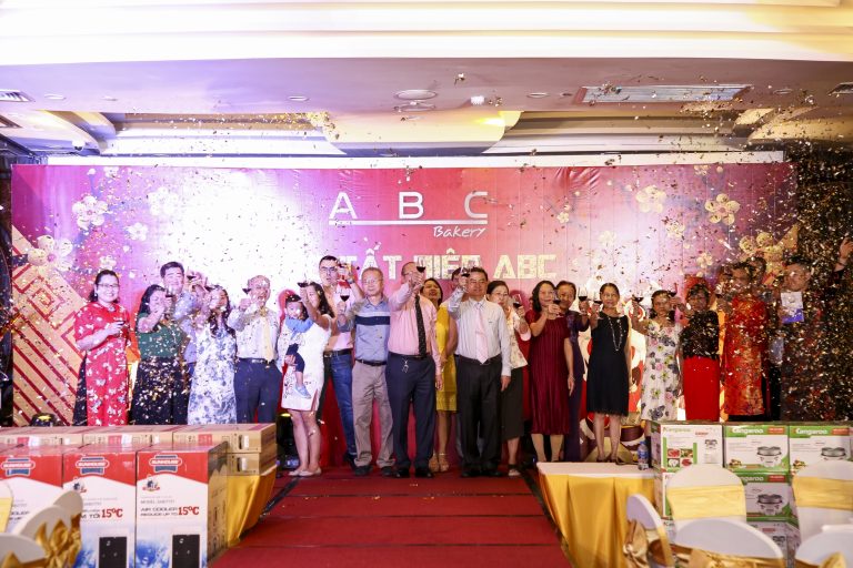 CÔNG TY BÁNH KẸO ABC | TIỆC TẤT NIÊN VÀ CHÀO XUÂN 2019