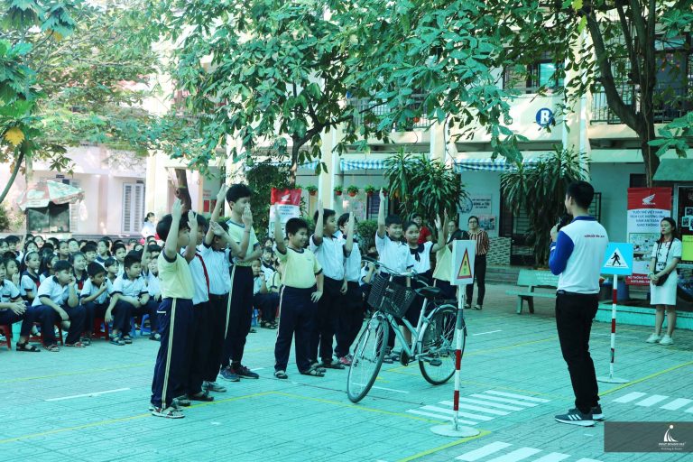 NGÀY HỘI LÁI XE AN TOÀN TẠI TRƯỜNG TIỂU HỌC TRƯỜNG THẠNH – HEAD HONDA SƠN MINH.
