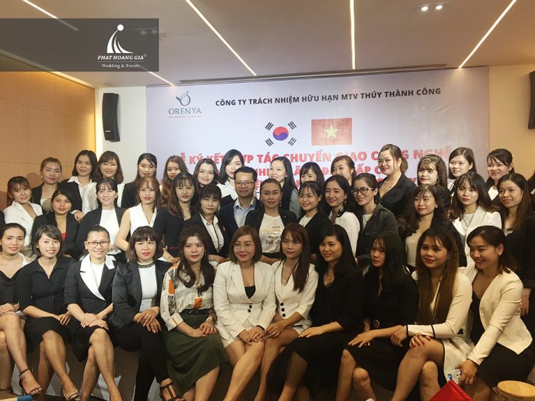LỄ KÝ KẾT CHUYỂN GIAO CÔNG NGHỆ TỪ HÀN QUỐC CỦA MỸ PHẨM ORENYA