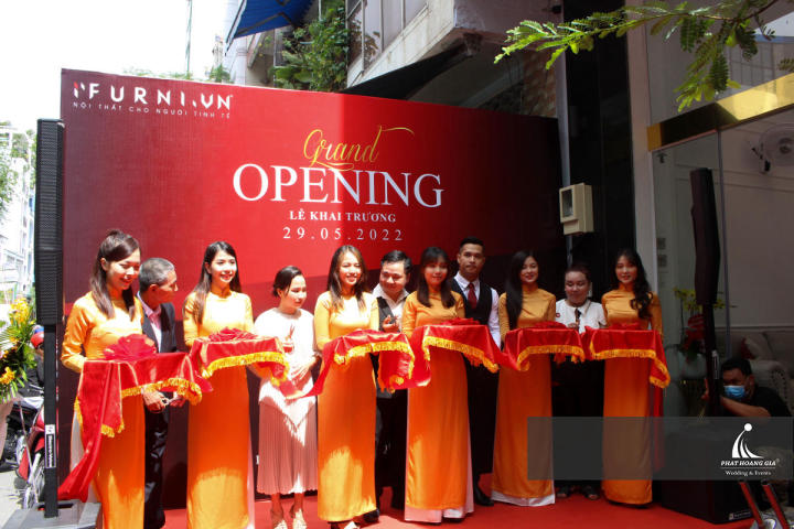KHAI TRƯƠNG TRUNG TÂM NỘI THẤT I’FURNI