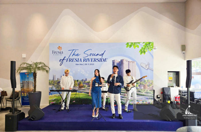 THE SOUND OF FRESIA RIVERSIDE