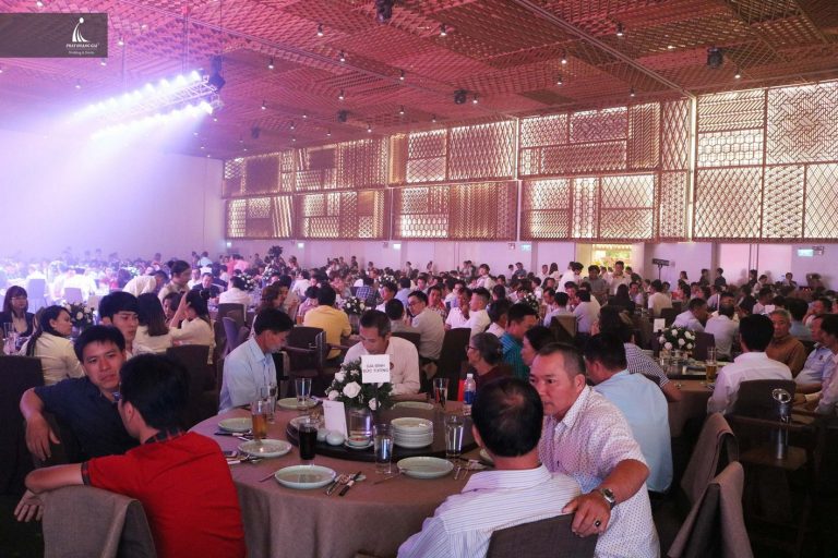 Tổ Chức Tri Ân Khách Hàng Cuối Năm Cho Doanh Nghiệp